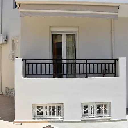 Kouriton Is An Ideal Place To Relax Apartment